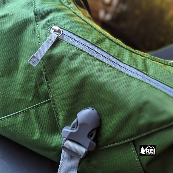 REI CO Duffle Bag: Bold Basil Green, *SOLD* - Picture 12 of 16